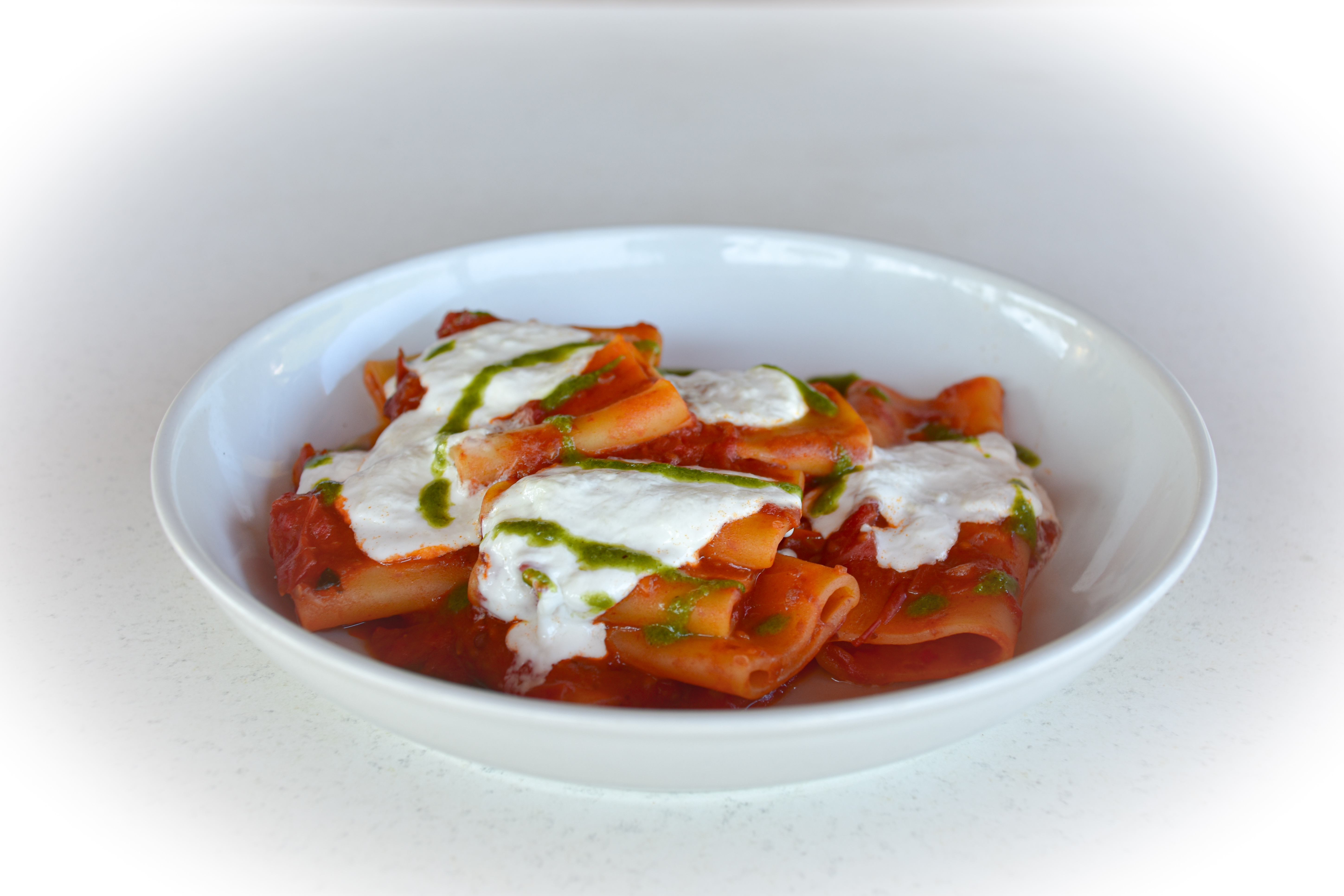 Paccheri pomodorini e stracciatella